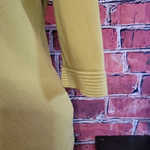 Chartreuse Sweater - Picture 6 of 6